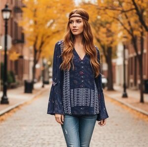 Lucky Brand Bohemian Embroidered Mixed Floral Print Bell Sleeve Blouse Small